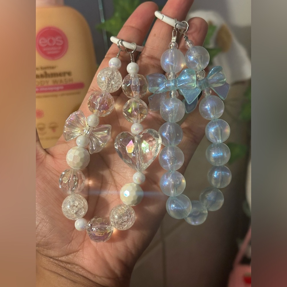 Phone chain bundle